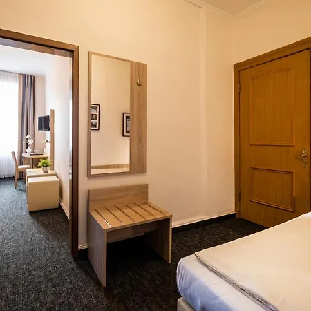 Jensen Hotel Lubeck