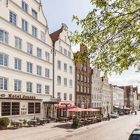 Hotel Jensen 3*