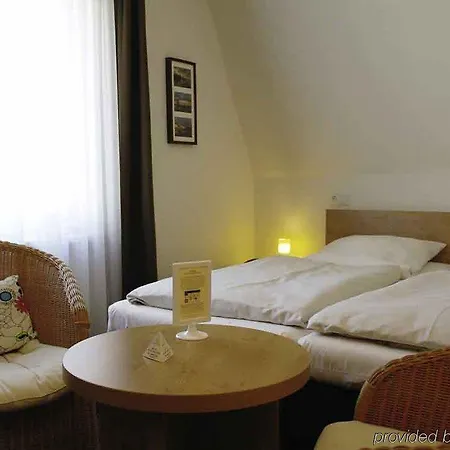 Jensen Hotel Lubeck